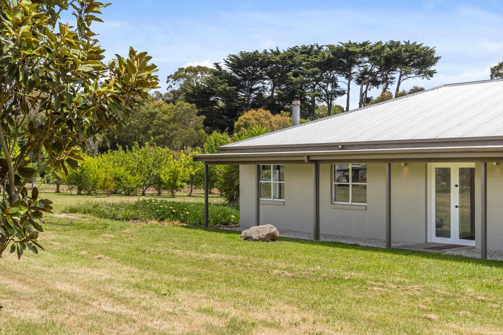 26 Sullivan Ct, Romsey, VIC 3434