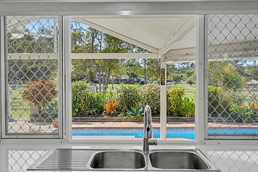 9 Crampton Ct, Parkwood, QLD 4214