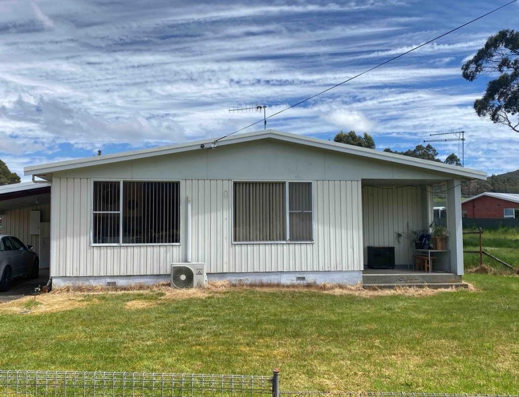 15 WILSON ST, ZEEHAN, TAS 7469