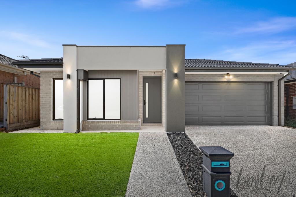 5 RANTERRA RD, WOLLERT, VIC 3750