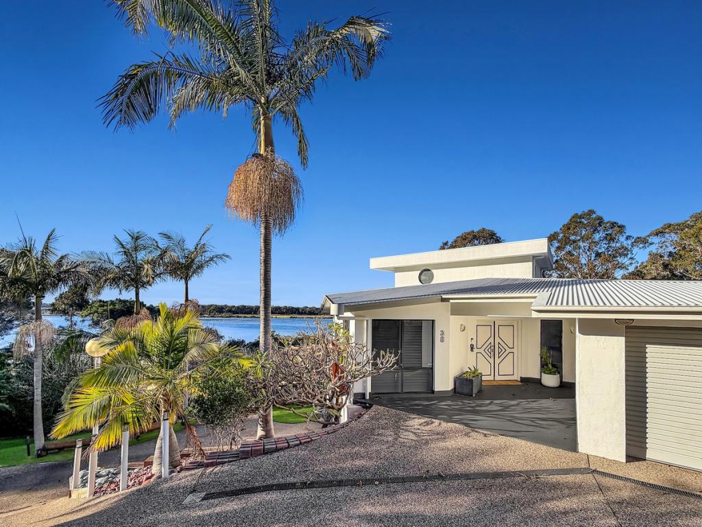 38 Tantawangelo St, Merimbula, NSW 2548