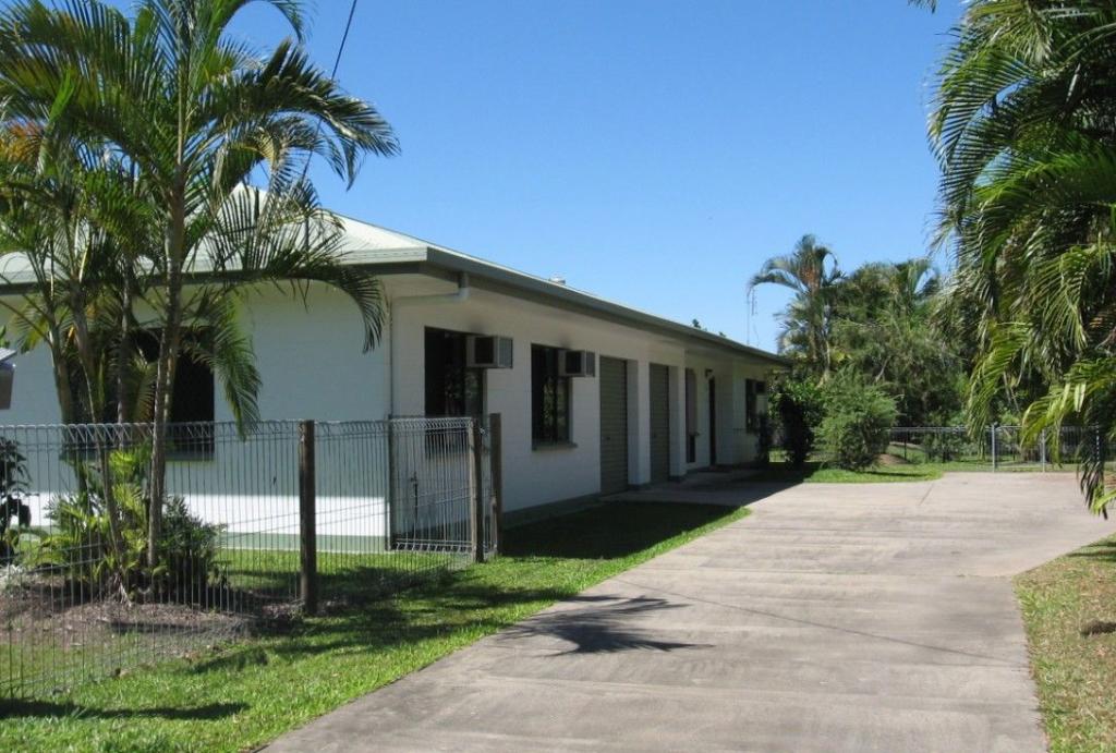 2/24 Nesbit St, Whitfield, QLD 4870
