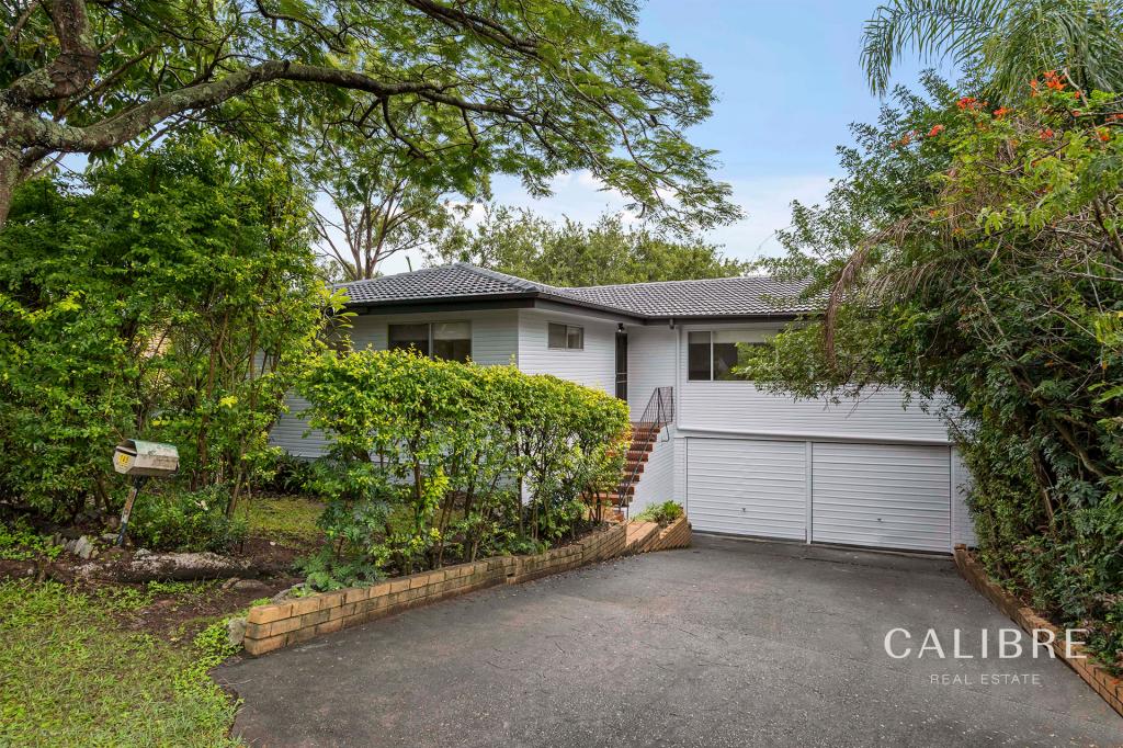 145 Burbong St, Chapel Hill, QLD 4069