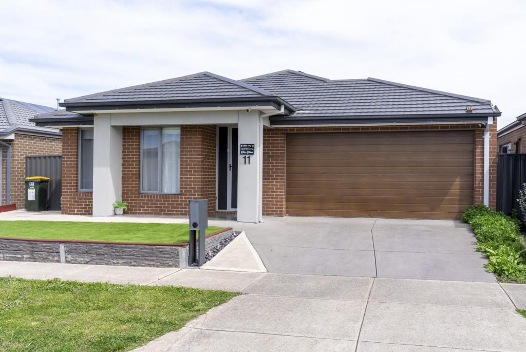 11 Flame Rd, Kalkallo, VIC 3064