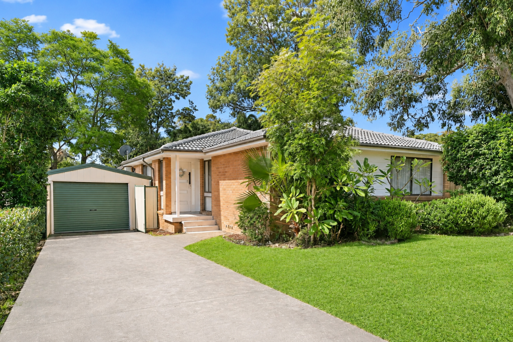 18 Nyngan St, Quakers Hill, NSW 2763