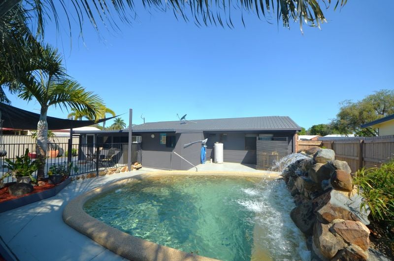 57 CELEBER DR, BEACONSFIELD, QLD 4740
