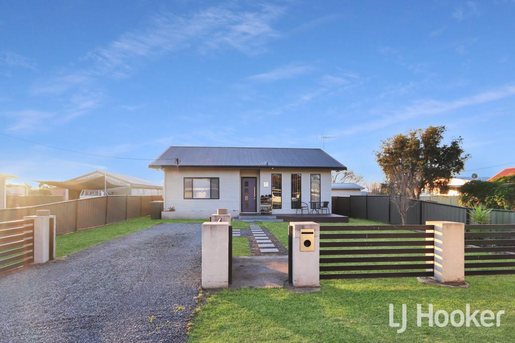 16 Bennett St, Inverell, NSW 2360