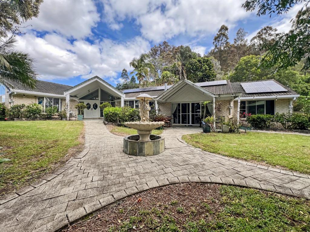 269 Schreibers Rd, Cooran, QLD 4569