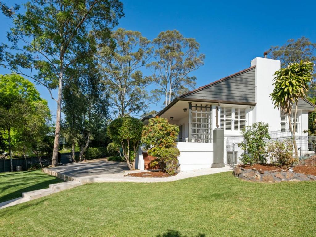 90 Merrivale Lane, Turramurra, NSW 2074