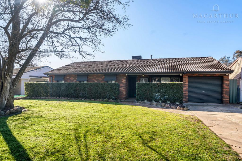 5 Bandera Ave, Glenfield Park, NSW 2650