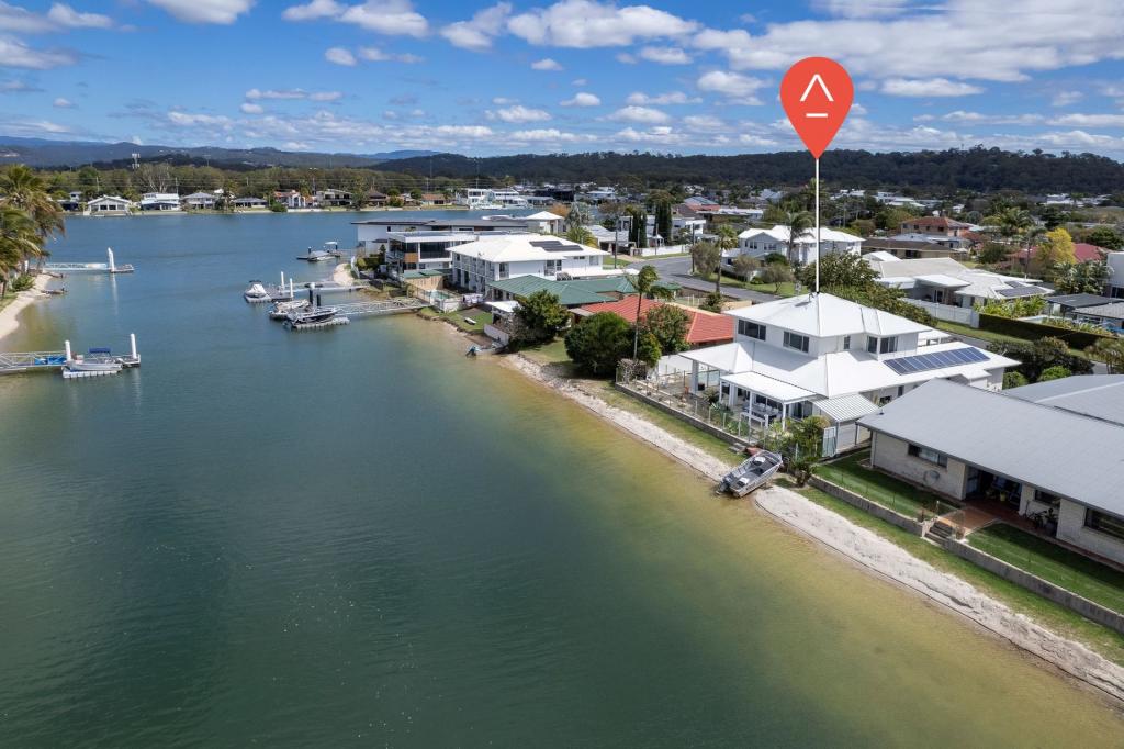 98 PARNKI PDE, PALM BEACH, QLD 4221