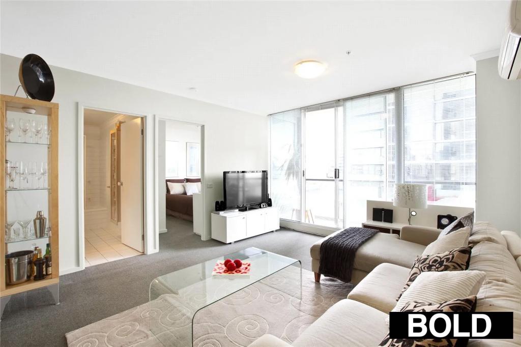 92/79 WHITEMAN ST, SOUTHBANK, VIC 3006