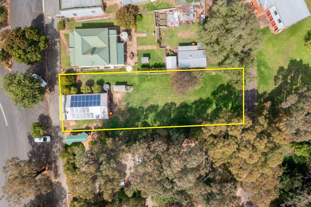 29 Fitzroy St, Binalong, NSW 2584