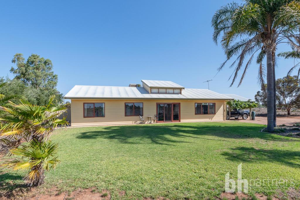 727 Hunt Rd, Loveday, SA 5345