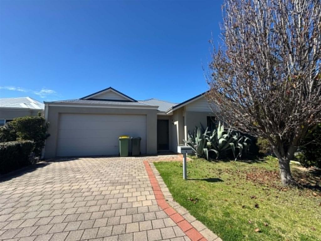 4 Butcherbird Loop, Erskine, WA 6210