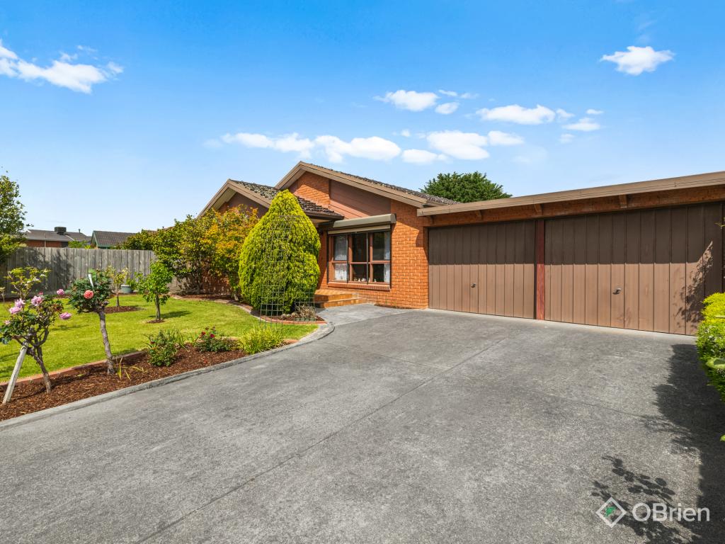 9 Chantell Ave, Endeavour Hills, VIC 3802