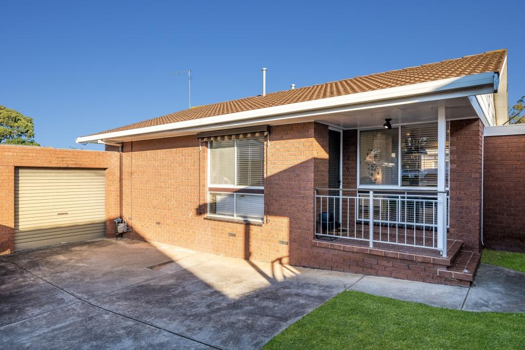 4/171 Barrabool Rd, Highton, VIC 3216