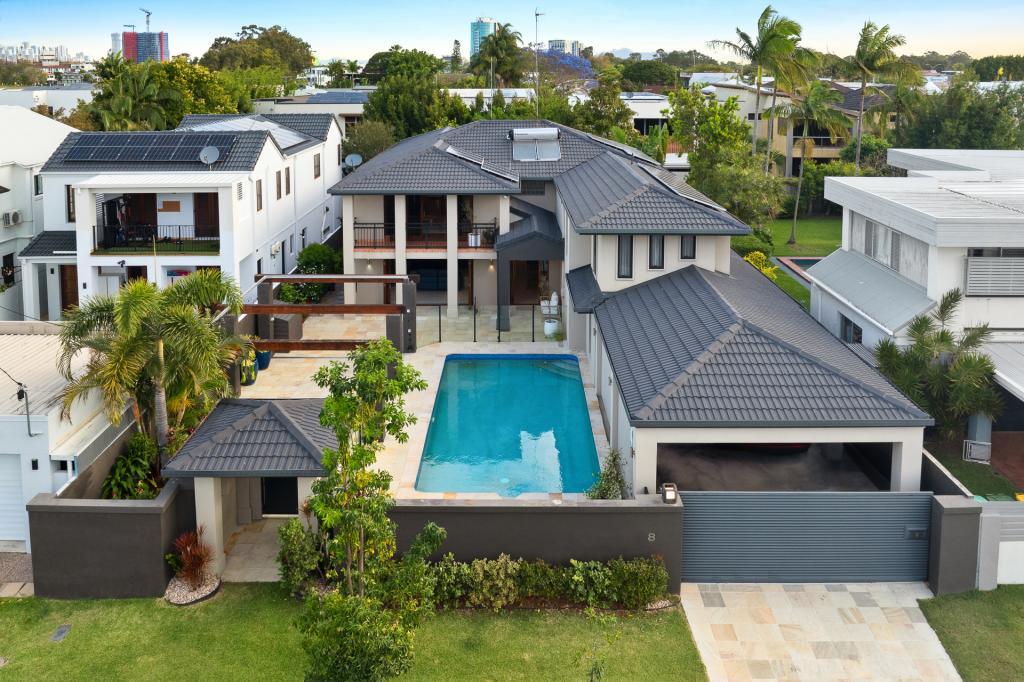 8 Yacht St, Southport, QLD 4215