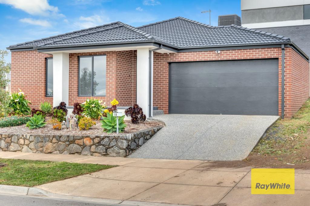 18 BAGSHOT CCT, MERNDA, VIC 3754