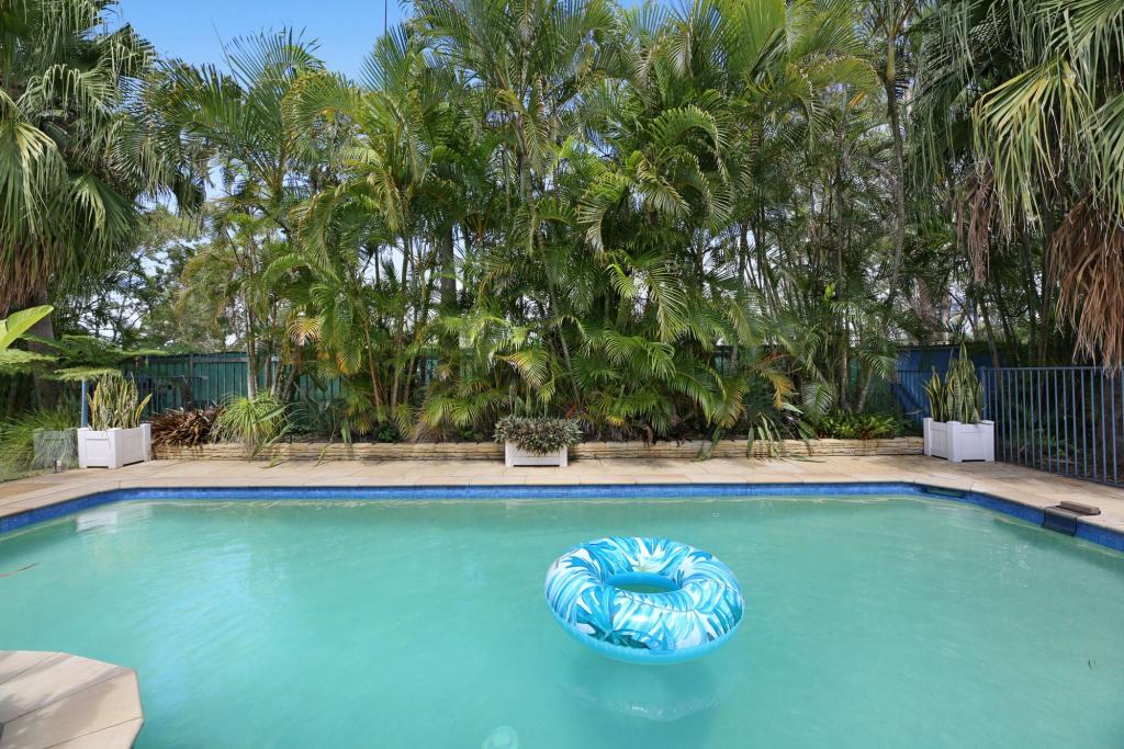12 Birdie Ct, Arundel, QLD 4214