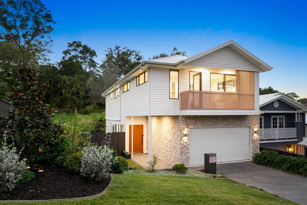 6 Hobart Ave, Camp Hill, QLD 4152