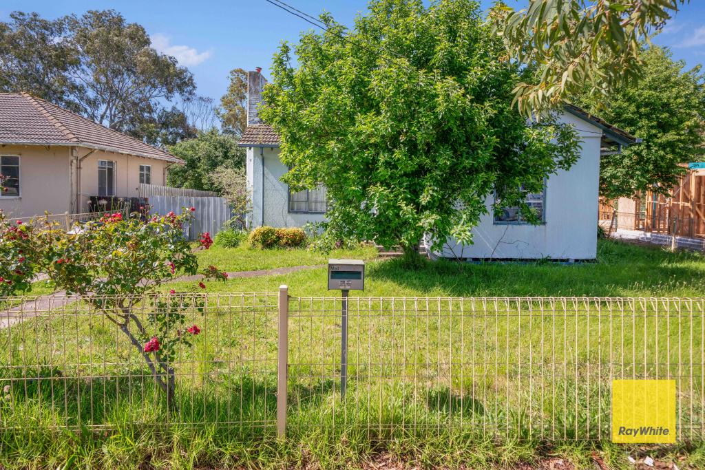 32 Charlesworth St, Laverton, VIC 3028