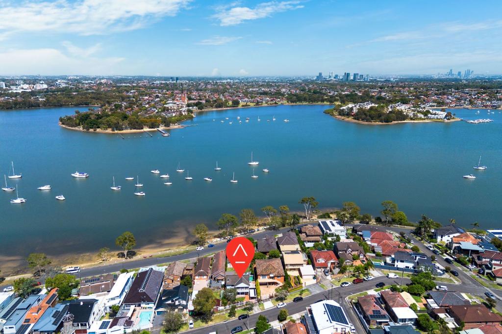 25 St Albans St, Abbotsford, NSW 2046