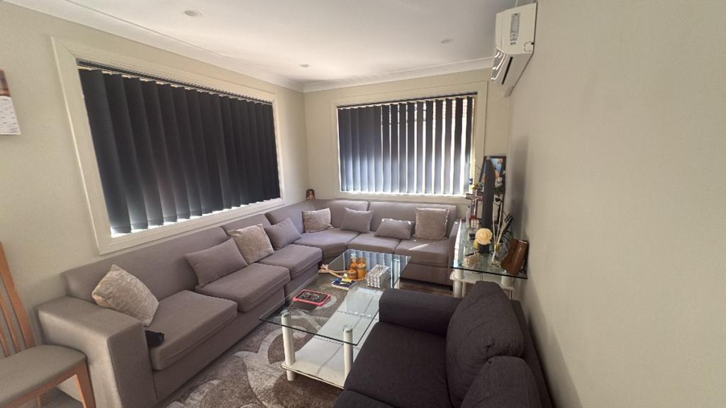 3A OSPREY AVE, GREEN VALLEY, NSW 2168