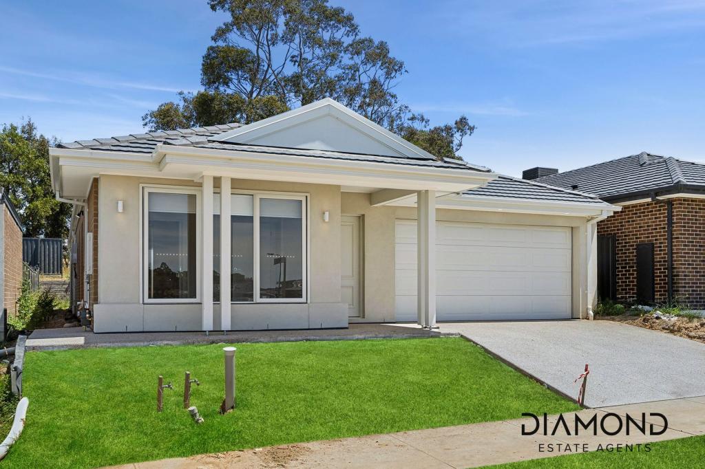 23 Silverstar St, Pakenham, VIC 3810