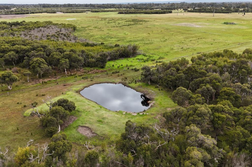 1326 Riverdale Rd, Cookernup, WA 6219