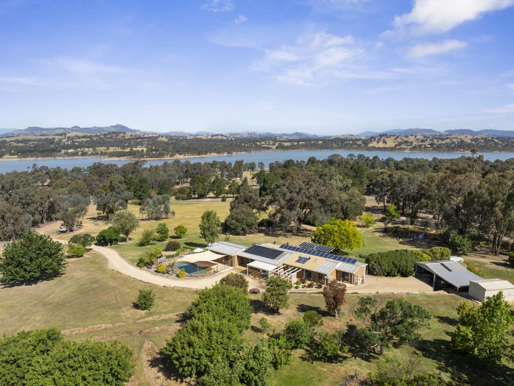 110 Ford Dr, Mansfield, VIC 3722