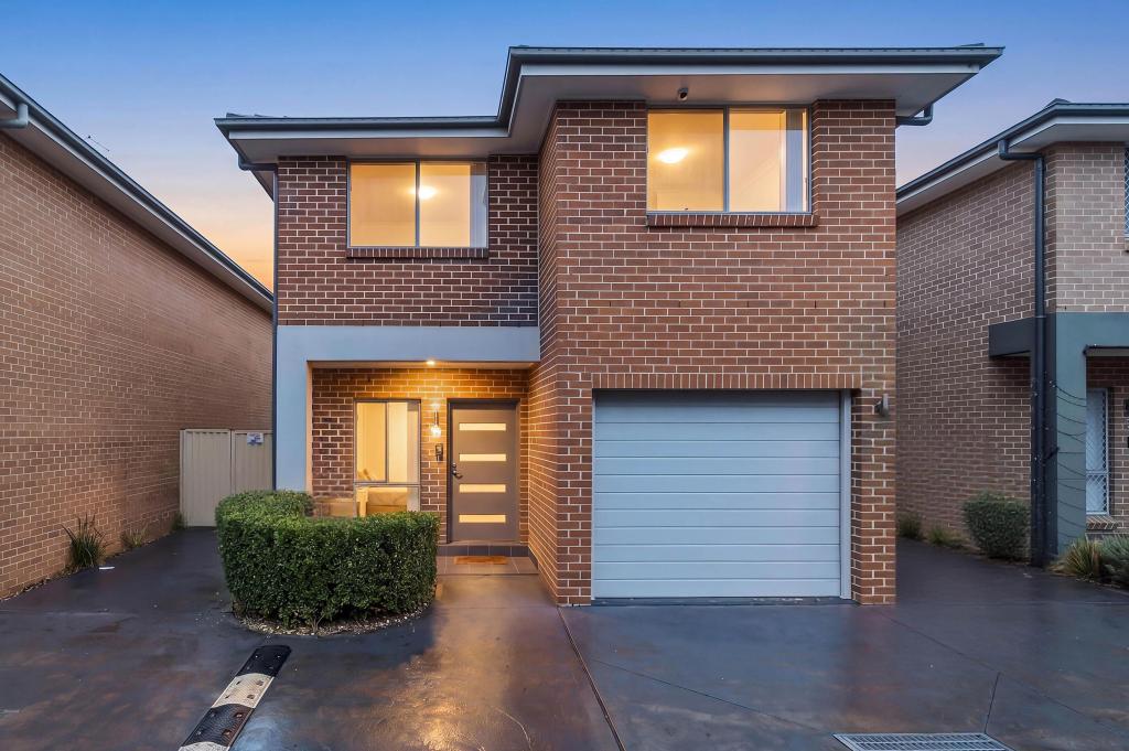 19 Sonoran Gld, Plumpton, NSW 2761