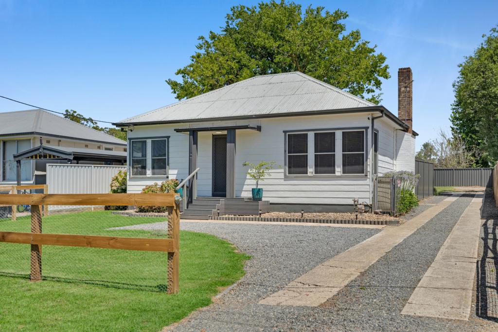 10 Brisbane St, New Berrima, NSW 2577