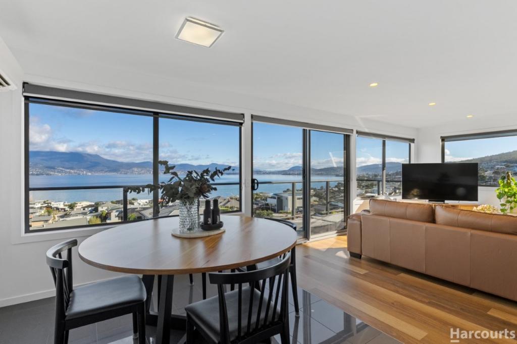 1/746 Oceana Dr, Tranmere, TAS 7018