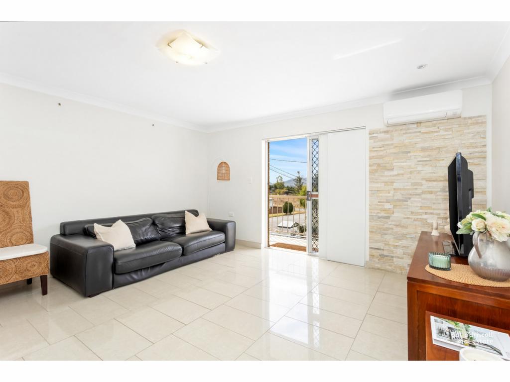 6/223 Denham St, The Range, QLD 4700