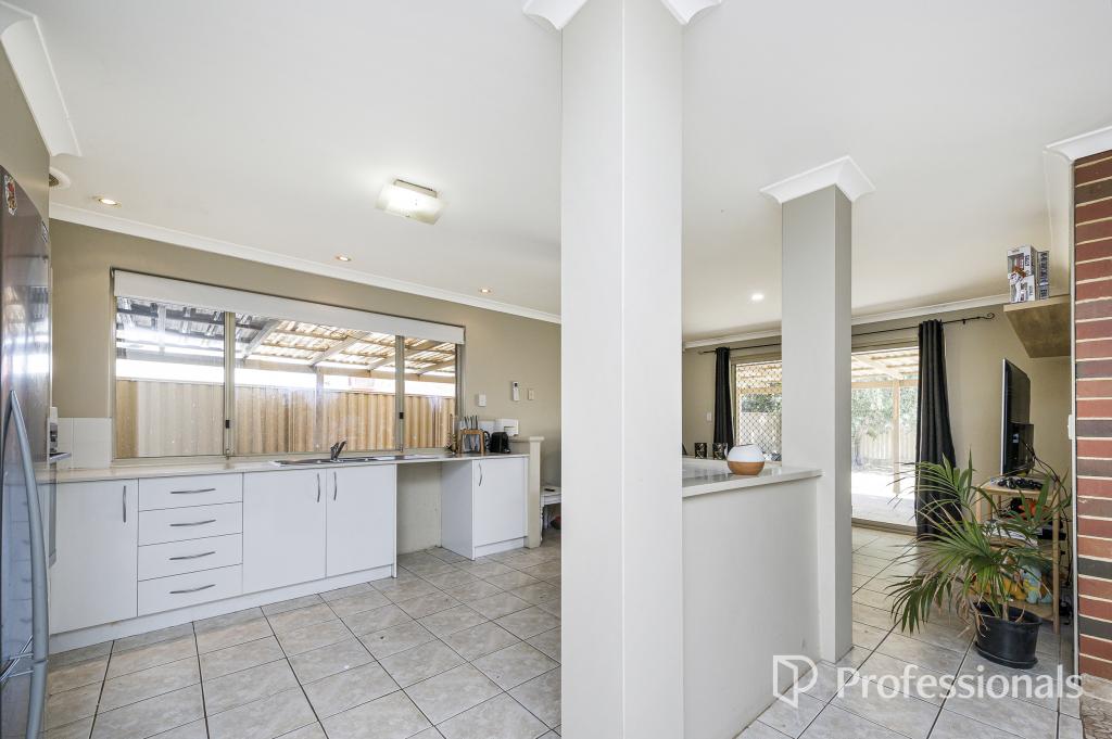 11 Huon Pl, Merriwa, WA 6030