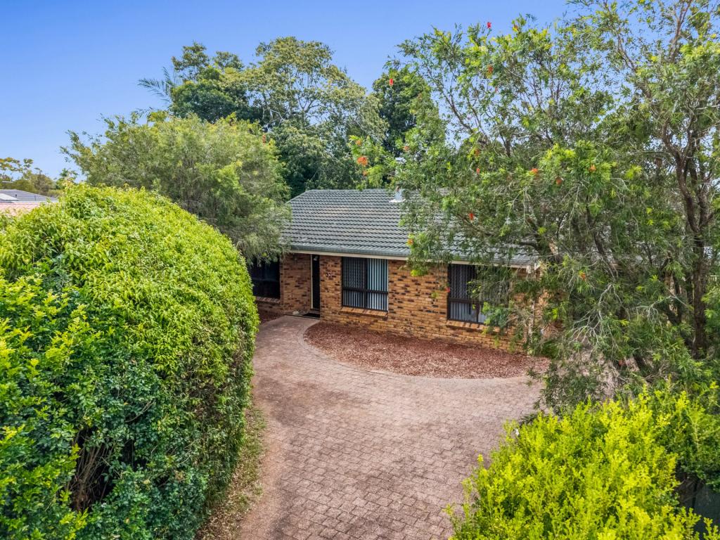 19 Robindale Dr, Wollongbar, NSW 2477