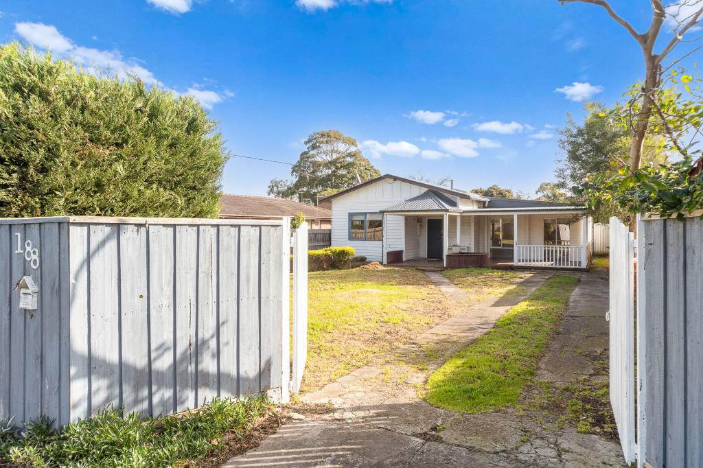 188 Frankston-Dandenong Rd, Seaford, VIC 3198