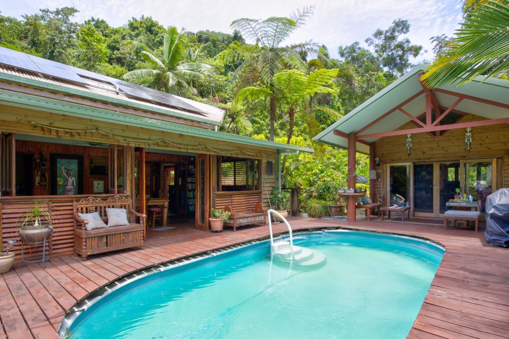 265 Jackson Rd, Shell Pocket, QLD 4855