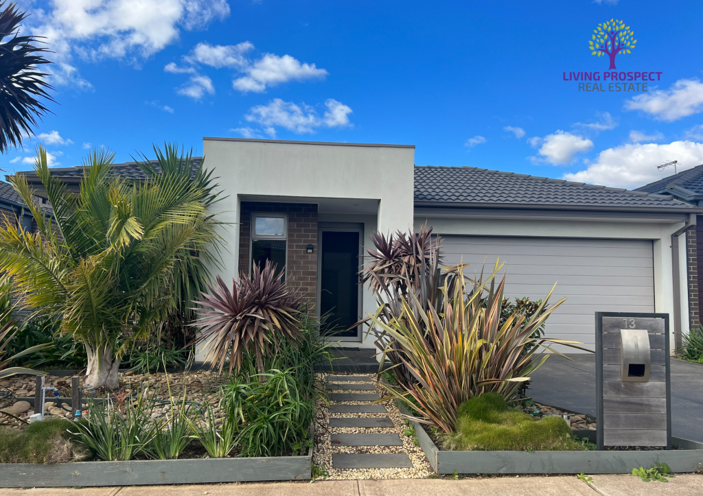 13 Coliban Rd, Werribee, VIC 3030