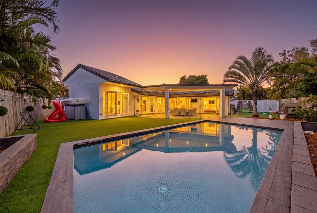 6 Lakeshore Dr, Helensvale, QLD 4212