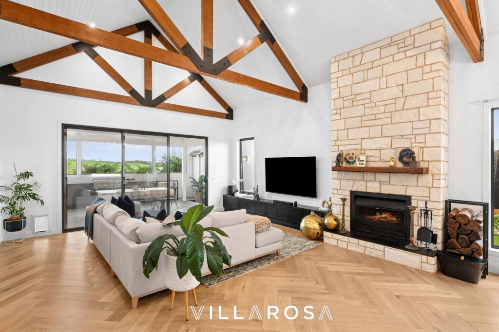 6 Strathlachlan Dr, Highton, VIC 3216
