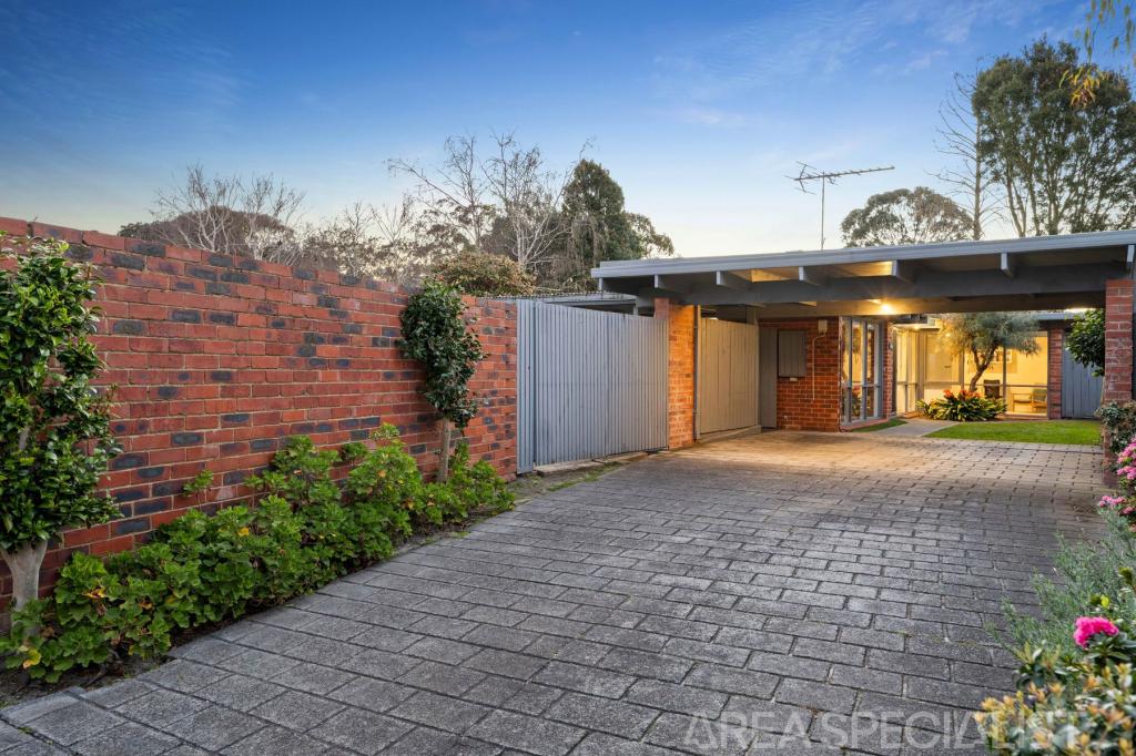 25 FRANCISCAN AVE, FRANKSTON, VIC 3199