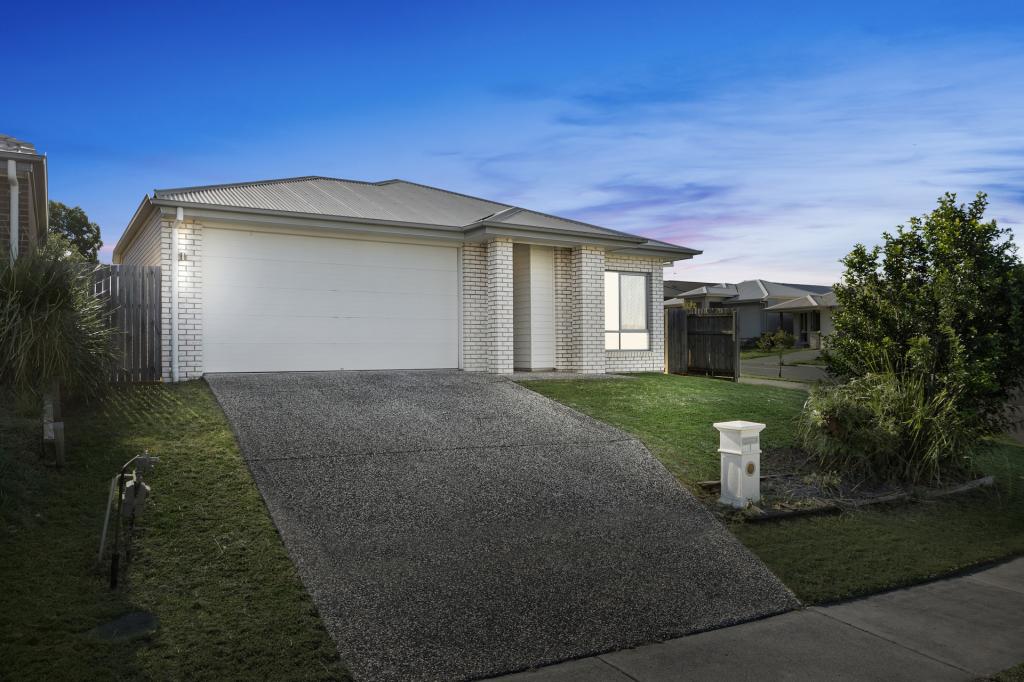 1 Mount Barney Cres, Park Ridge, QLD 4125