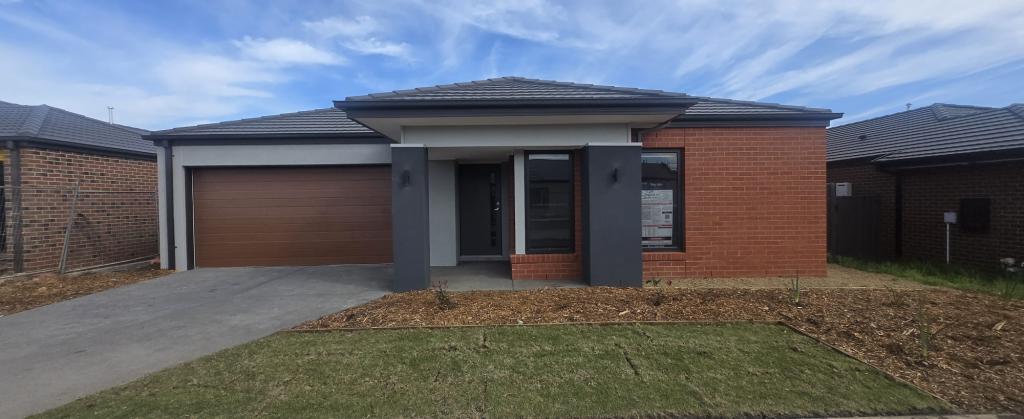 55 Skylark Dr, Winter Valley, VIC 3358