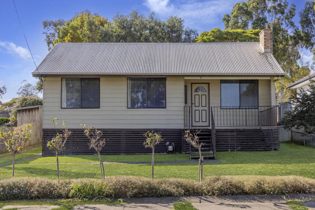 7 White Ave, Hamilton, VIC 3300