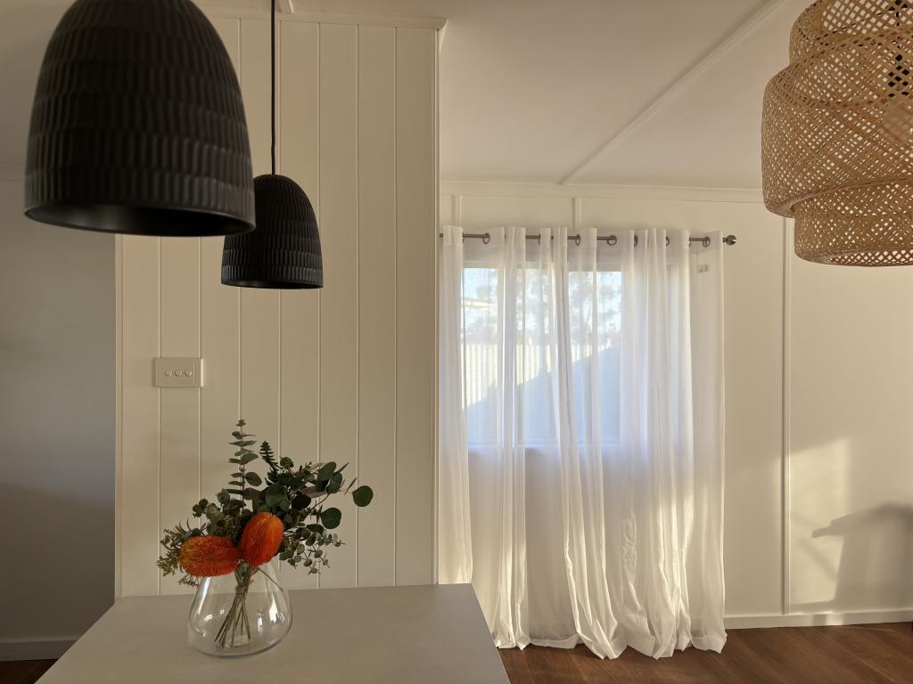 8 MALLEE DR, KAMBALDA WEST, WA 6442