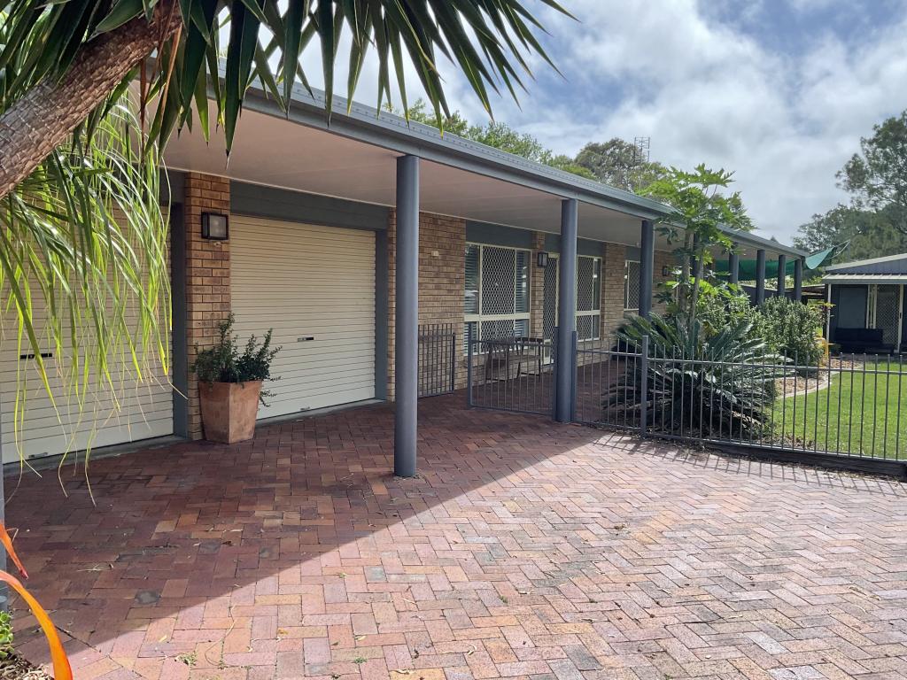 87 Alexander St, Torquay, QLD 4655