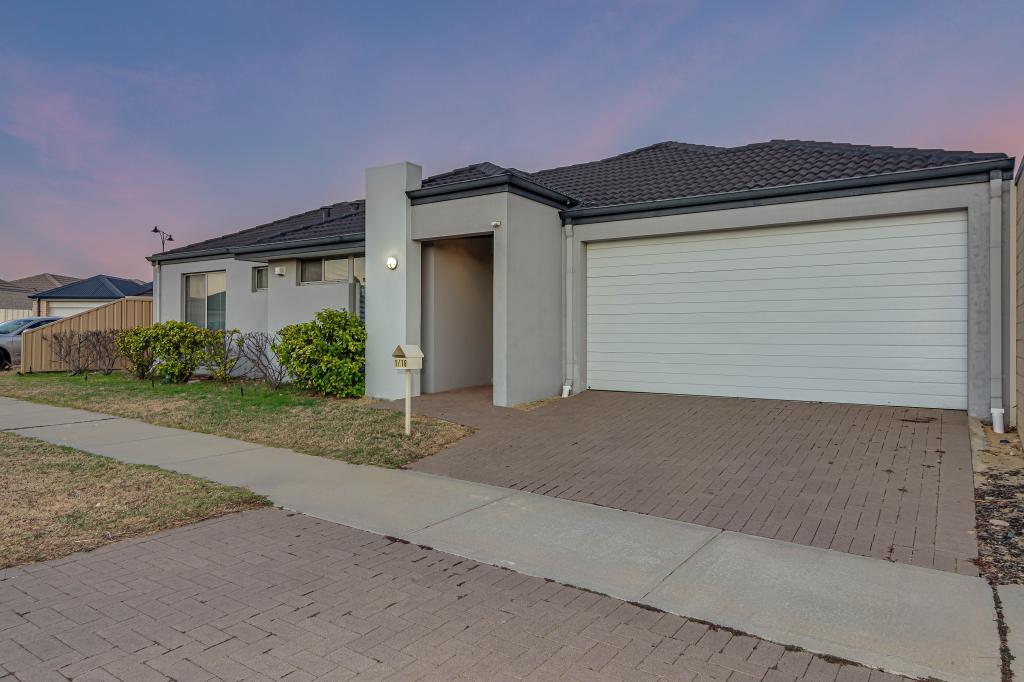 1/18 Melksham Way, Butler, WA 6036