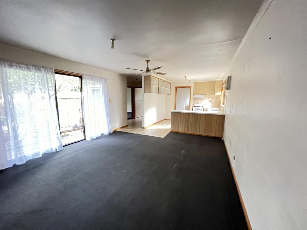 2/74 Gowrie St, Glenroy, VIC 3046